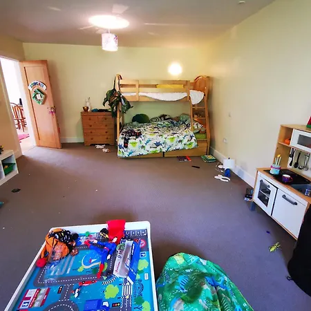 Spacious Quiet 4 Bedroom With Great Views * Linsfort